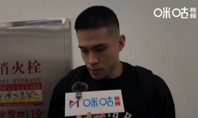 j9九游会官方登录陈盈骏：专注度没有对方高 关键失误让对方走了一波流 看录像总结