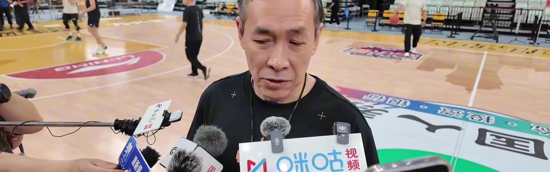 j9九游真人游戏第一平台许利民：从开始到现在很少阵容完整 不会因球员伤缺影响信心&打法