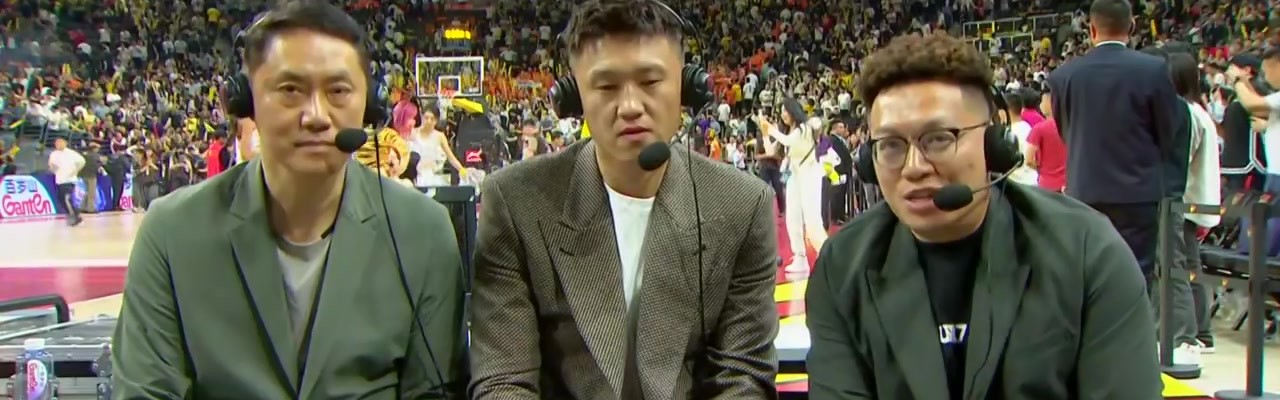 九游会·j9官方网站周鹏：上海跟着广东调整后陷入了对手的节奏 莫兰德是今晚的MVP