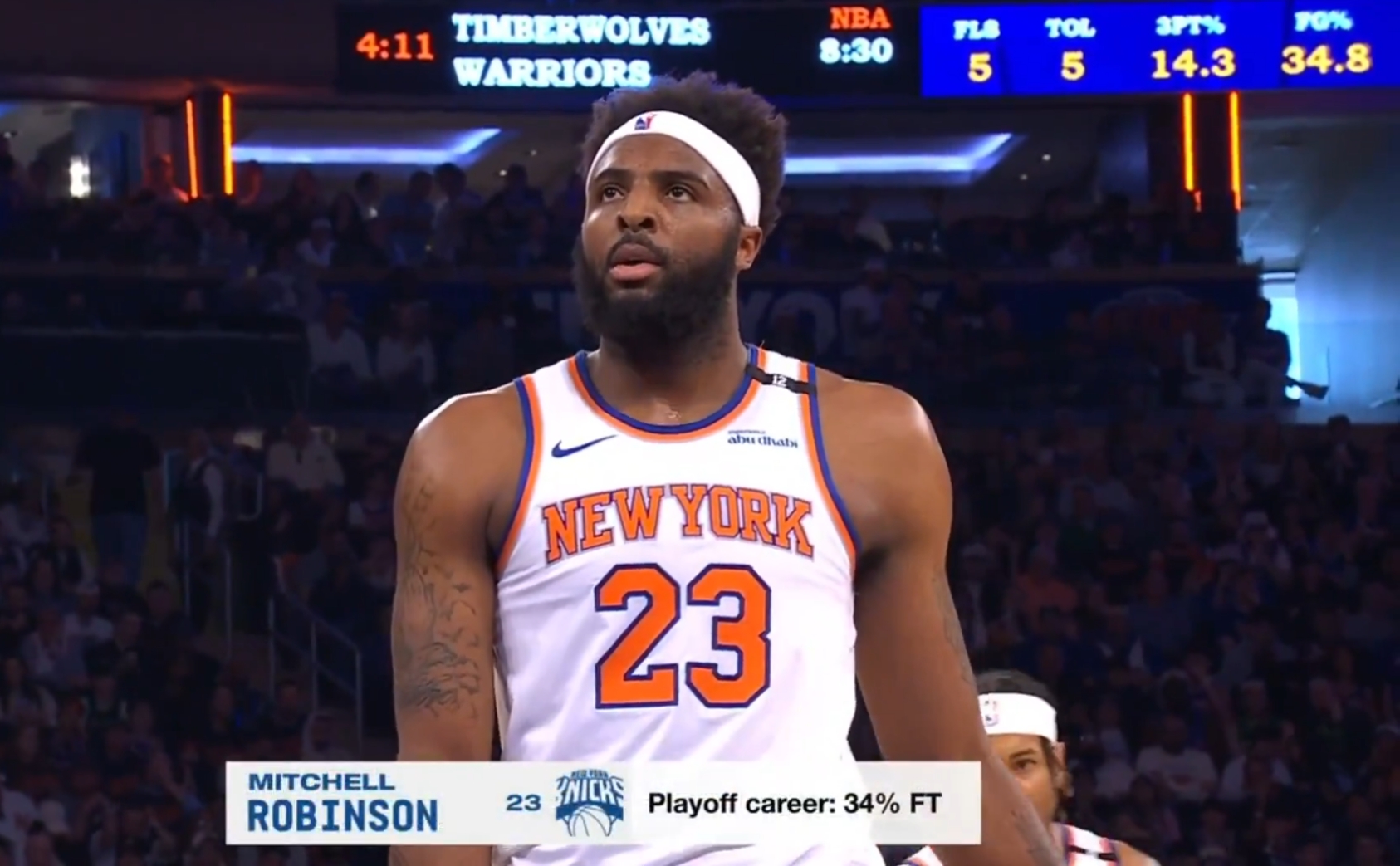 j9九游真人游戏第一平台名宿招生😜里克-巴里:米切尔-罗宾逊应该学我的端尿盆罚球绝技