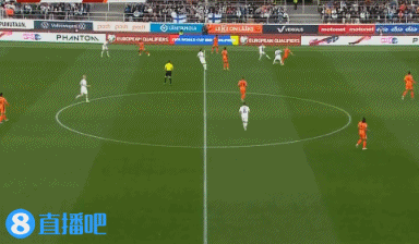 j9九游真人游戏第一平台对手后场送礼！德佩捅射破门，荷兰开场7分钟拔头筹